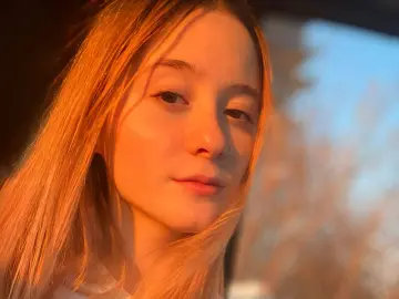 Livejasmin Free Porn Cam of DarlenaBallew