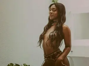 Myfreecams Adult Webcams of Abi_montoya