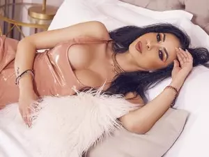 Myfreecams Sex Cam of SarraRose