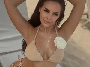 Myfreecams Free Live Porn of Alma_Luv