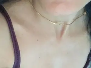 Streamate Nude Webcam of Aaliya22