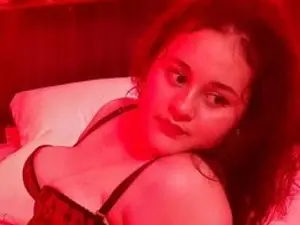 Streamate Sex Cam of RossiCurls