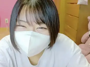 Stripchat Adult Webcam of _usya_2525