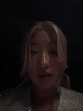 Stripchat Free Porn Cam of winter11