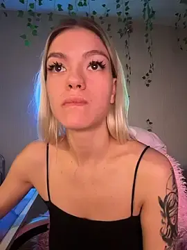 Stripchat Watch Live Sex Cams of -Sexy_Barbie-