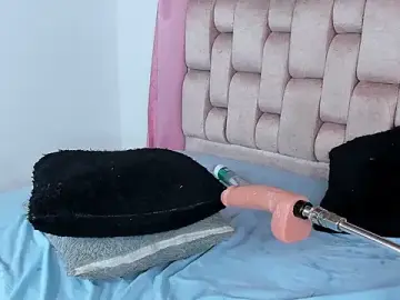 Stripchat Live Porn of Emma_Evelyn