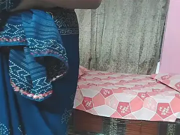 Stripchat Live Sex Cam of sunitha-3