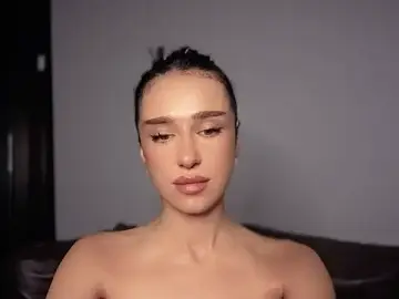 Stripchat Live Sex of shy_Colette