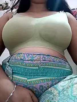 Stripchat Adult Video Chat of cute-mahek