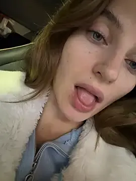 Stripchat Watch Live Sex Cams of -AngelAri-