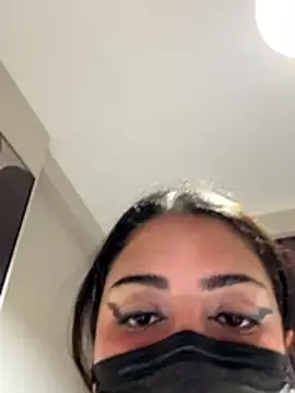 Stripchat Sex Cam of Ahlam7578