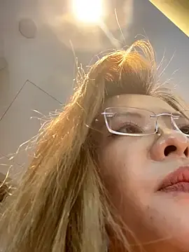 Stripchat Sex Cam of miumiu-66