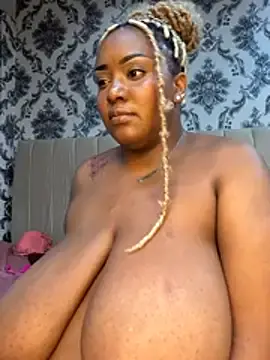 Stripchat Nude Webcam of Thasha8