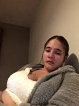 Stripchat Watch Live Sex Cams of LollyLove_