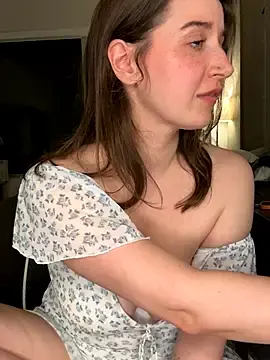 Stripchat Nude Webcam of nerdynina