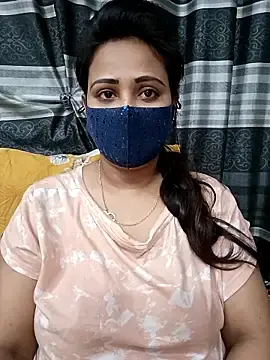 Stripchat Free Porn Cam of Mow_955