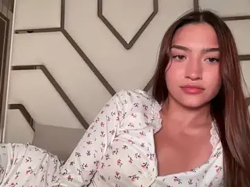 Stripchat Nude Webcam of MilenaMilven