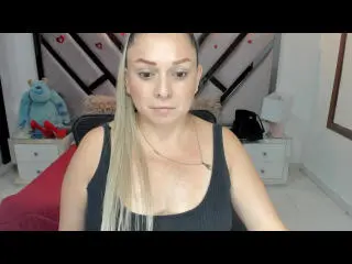 Xlovecam Free Live Porn of Natalia69s