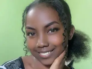 Xlovecam Adult Video Chat of Ursullah69