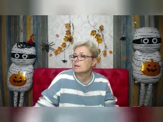 Xlovecam Sex Chat of EmiliaGree