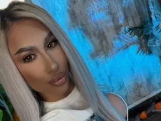 Xlovecam Sex Chat of KarlaBart