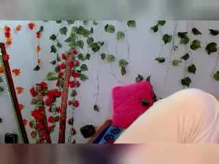 Xlovecam Live Sex Cam of SabrinaOlsons