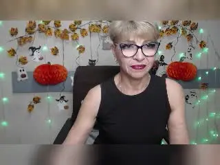 Xlovecam Free Porn Cam of EllaBonito