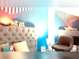 Xlovecam Free Live Porn of VanessaClose