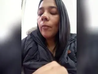 Xlovecam Live Sex of PauletteLoveX