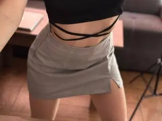 Xlovecam Free Porn Cam of Millania