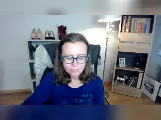 Xlovecam Live Sex Cam of LizzySparkle