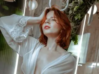 Xlovecam Live Porn of AveAdelheid