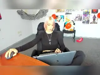 Xlovecam Watch Live Sex Cams of Aurali