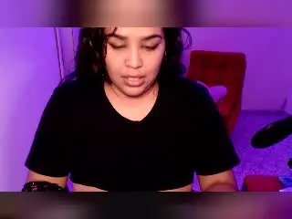 Xlovecam Live Sex of Shalyn