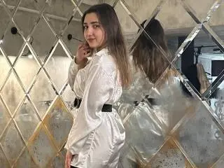 Xlovecam Live Porn of MarinaBella