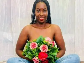 Xlovecam Free Porn Cam of SaraMarks