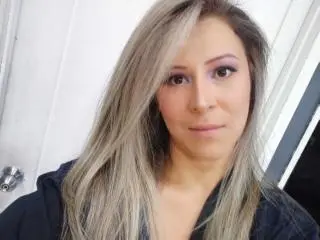 Xlovecam Nude Webcam of Contelaya