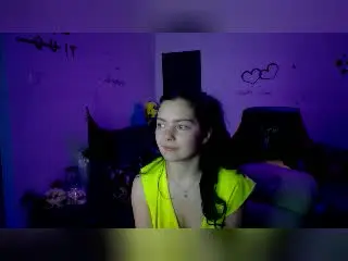 Xlovecam Live Porn of YreneA